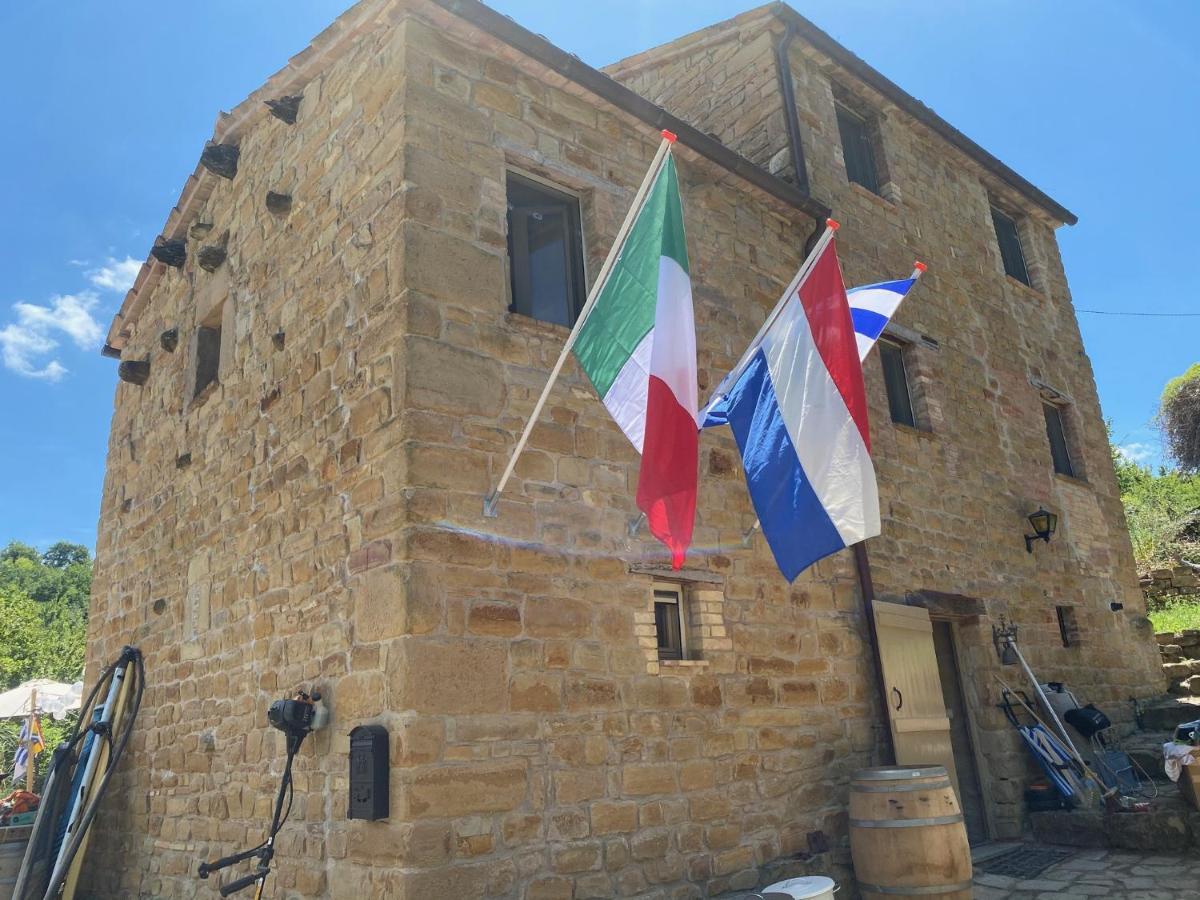 Casa Al Fondo Bed & Breakfast Gualdo di Macerata ภายนอก รูปภาพ